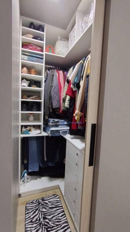 Apartamento à venda com 2 quartos, 65m² - Foto 16