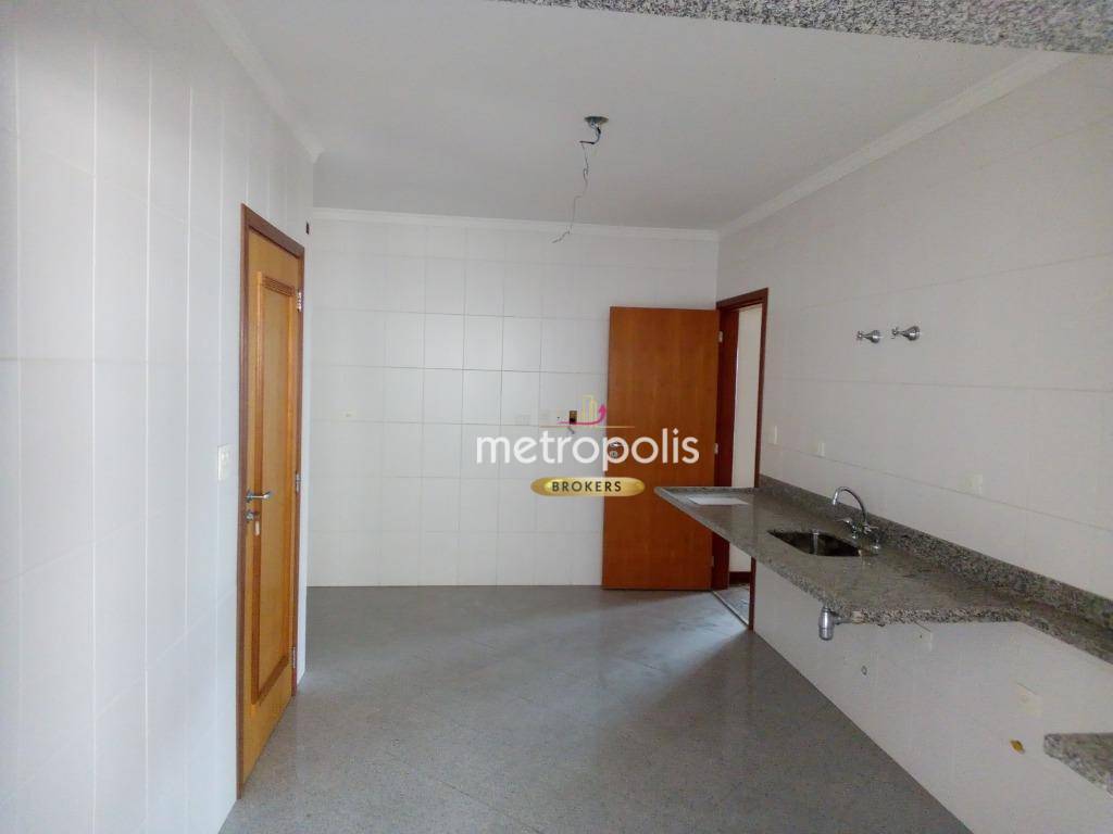 Apartamento à venda com 3 quartos, 168m² - Foto 9