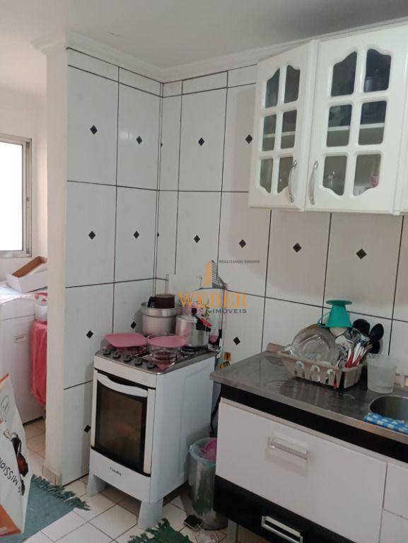 Apartamento à venda com 2 quartos, 55m² - Foto 2