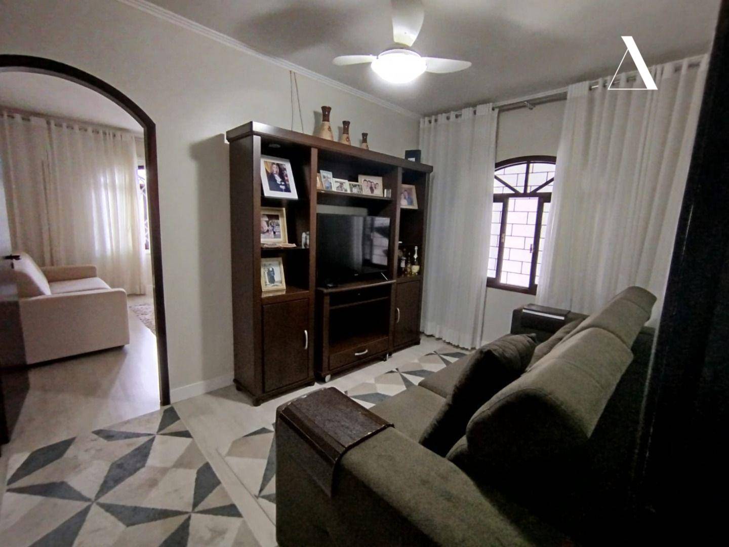 Casa, 3 quartos, 158 m² - Foto 3