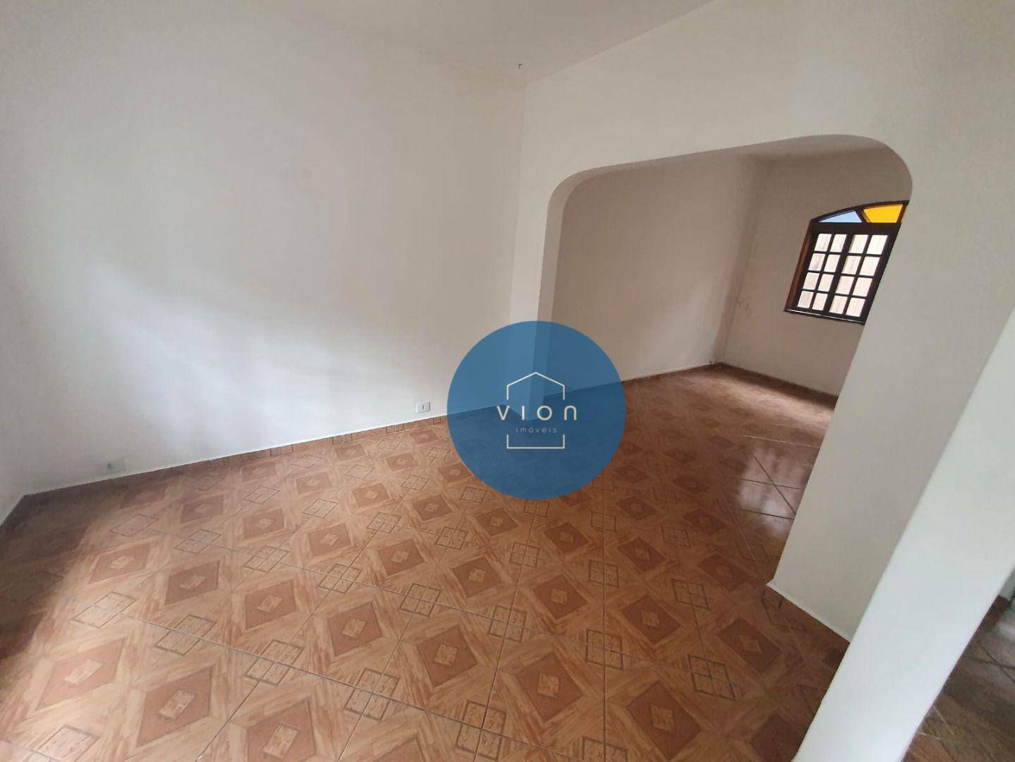 Casa à venda com 4 quartos, 180m² - Foto 12