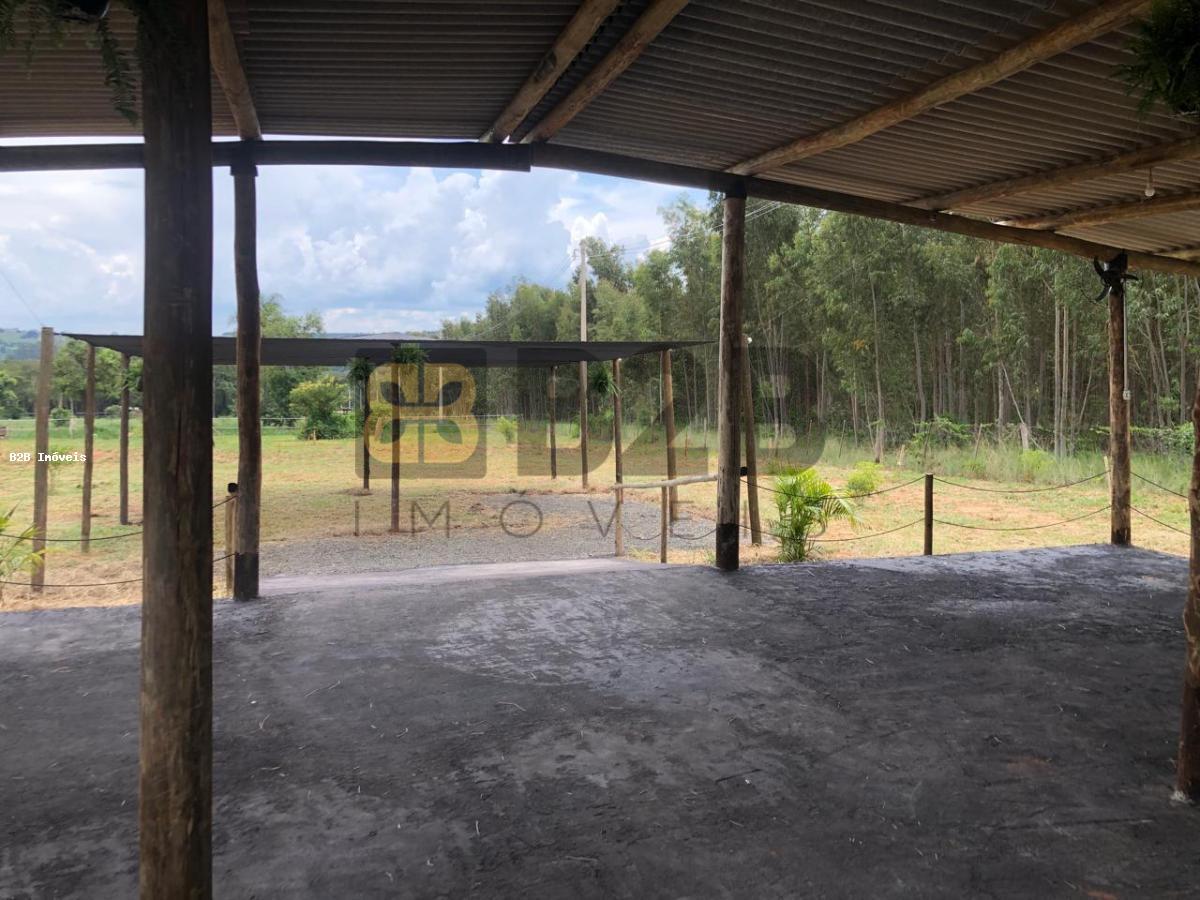 Fazenda à venda com 2 quartos, 240m² - Foto 17