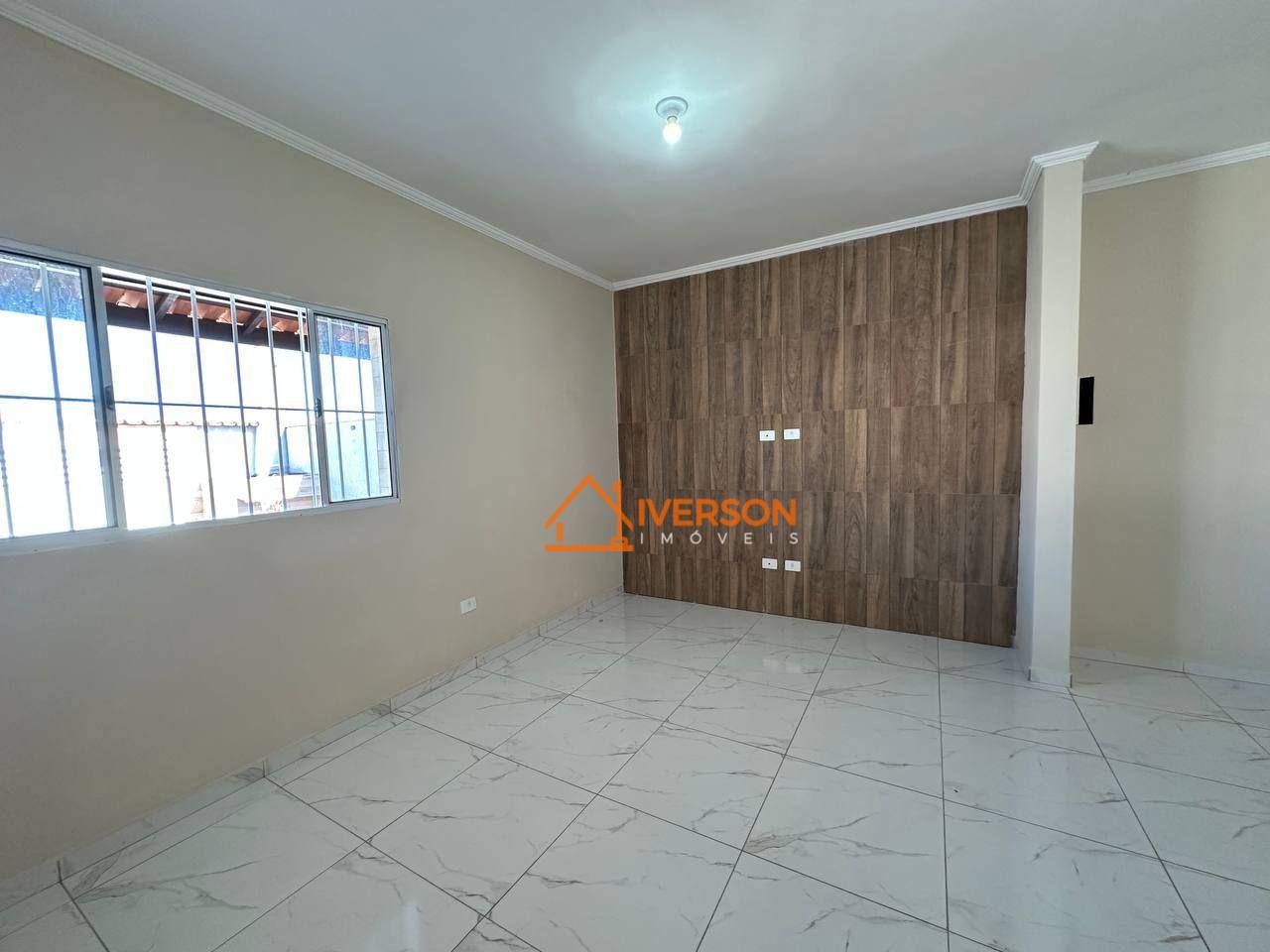 Casa à venda com 2 quartos, 90m² - Foto 6