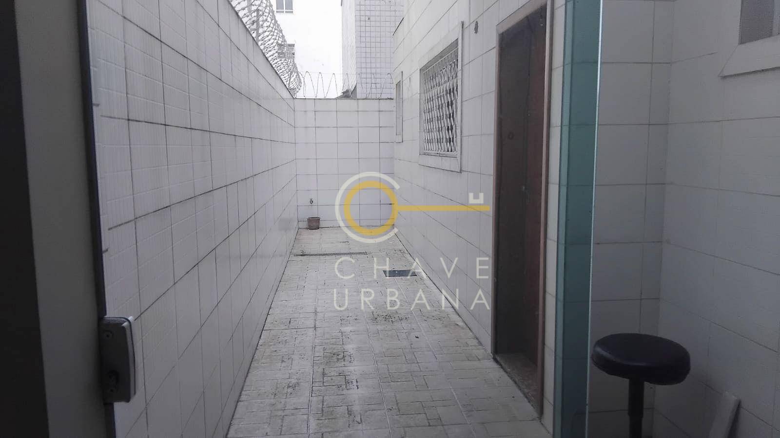 Sobrado à venda e aluguel com 4 quartos, 430m² - Foto 8