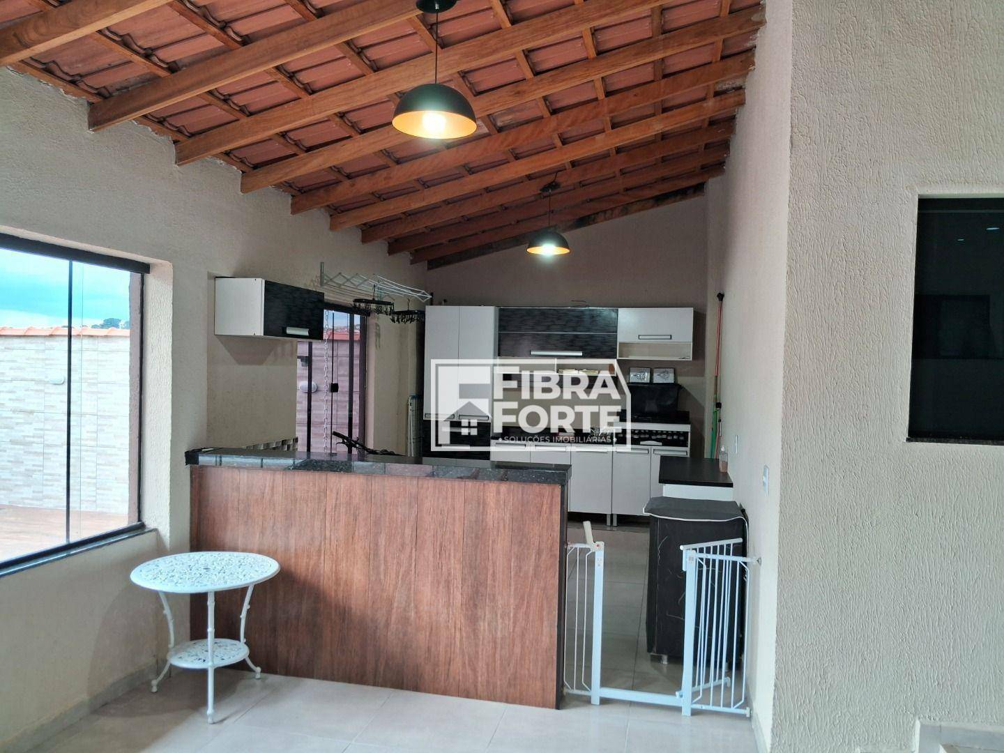 Casa à venda com 4 quartos, 305m² - Foto 15