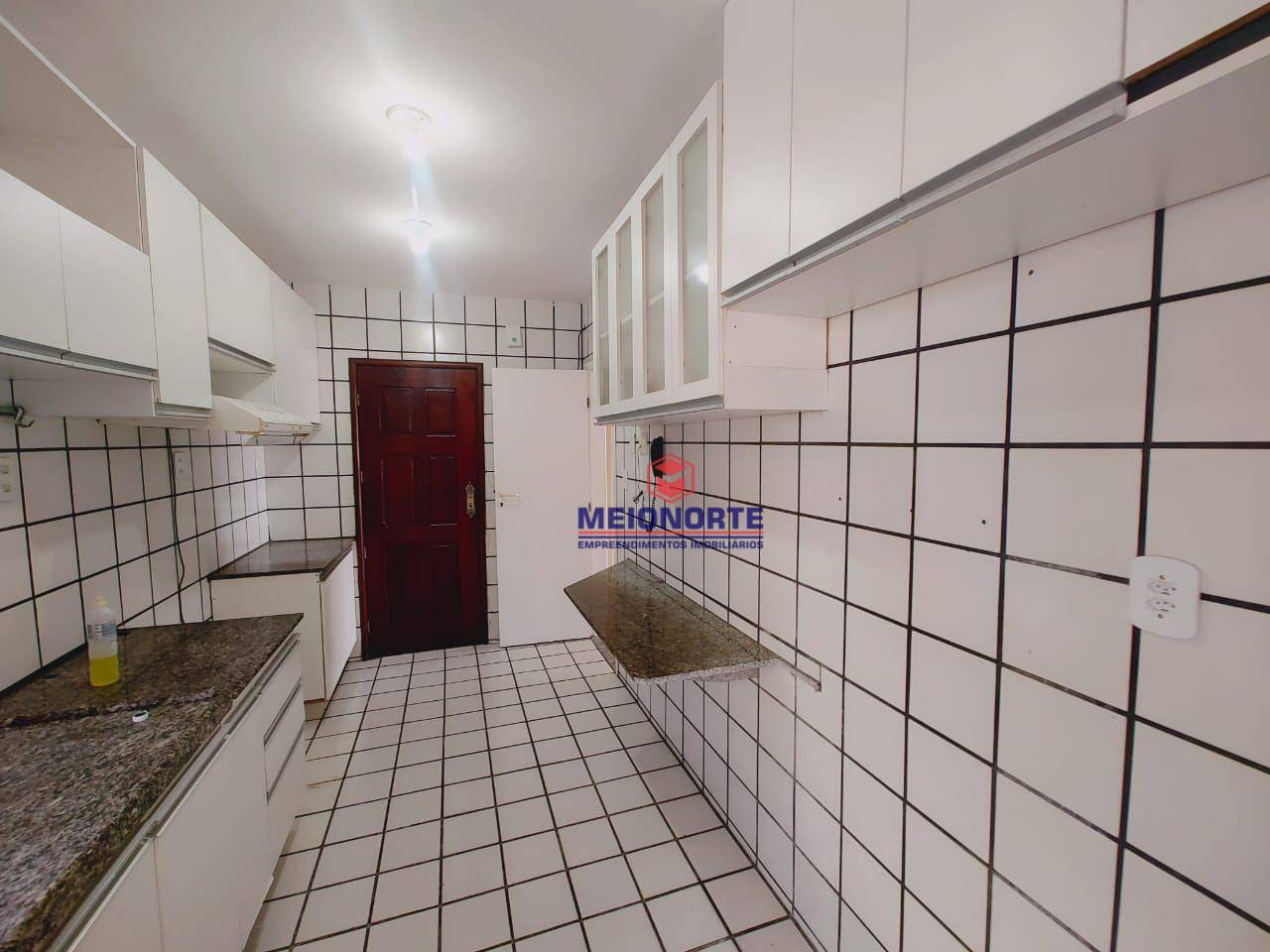 Apartamento à venda com 3 quartos, 140m² - Foto 33