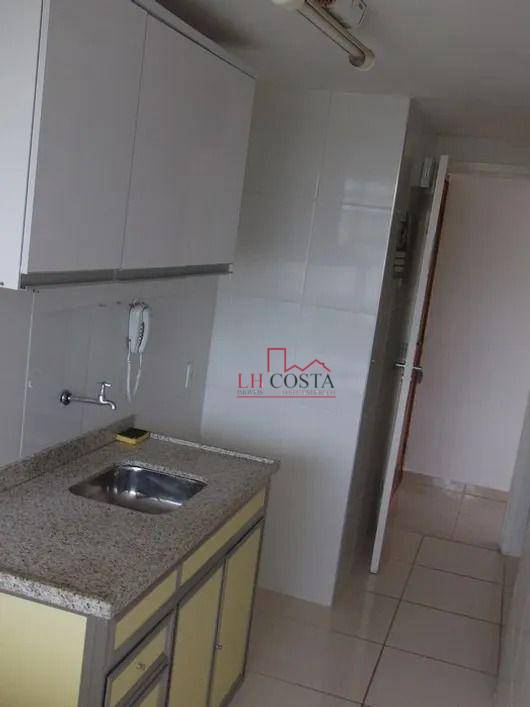 Apartamento à venda com 2 quartos, 60m² - Foto 13