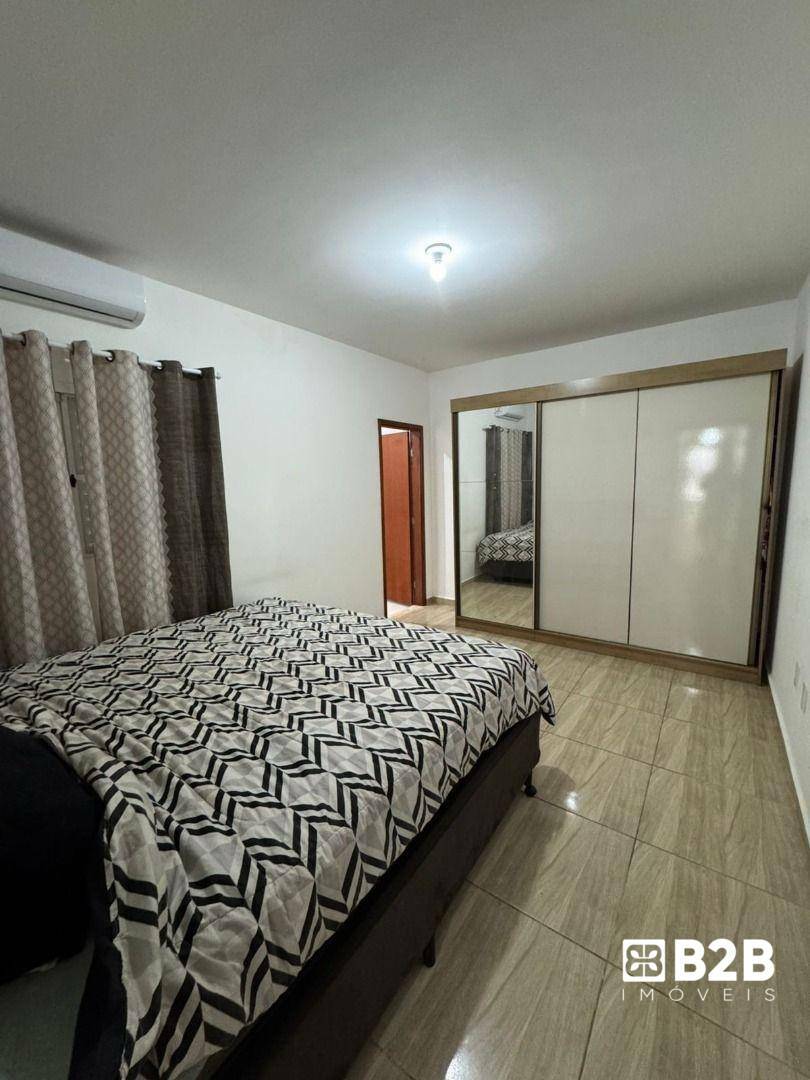 Casa à venda com 2 quartos, 108m² - Foto 5