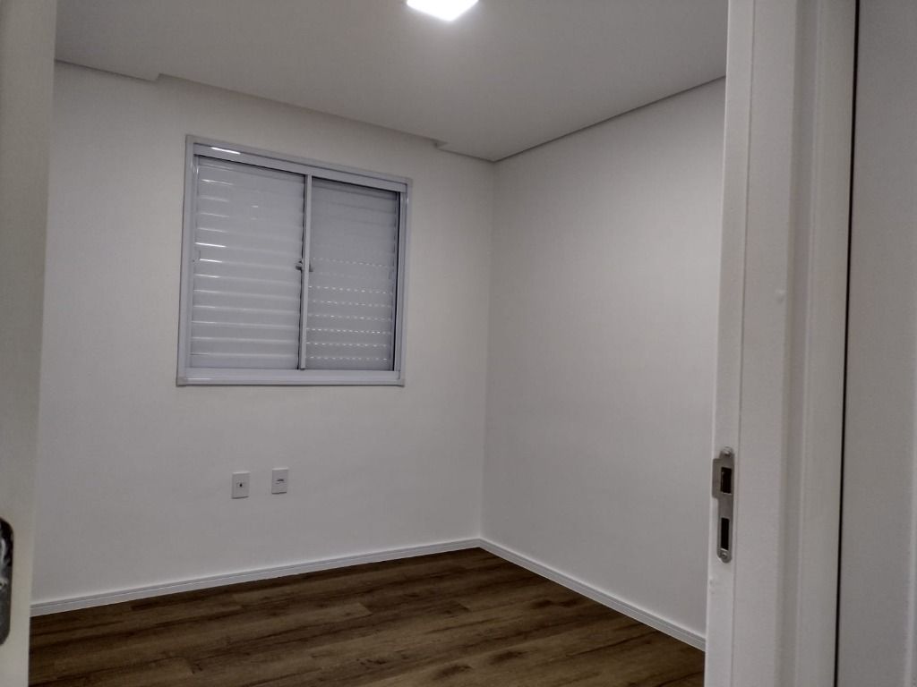 Apartamento à venda com 3 quartos, 65m² - Foto 10