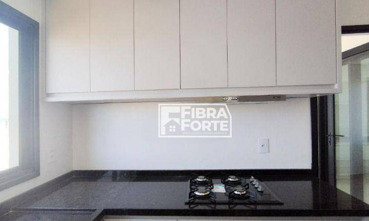 Apartamento para alugar com 2 quartos, 80m² - Foto 12