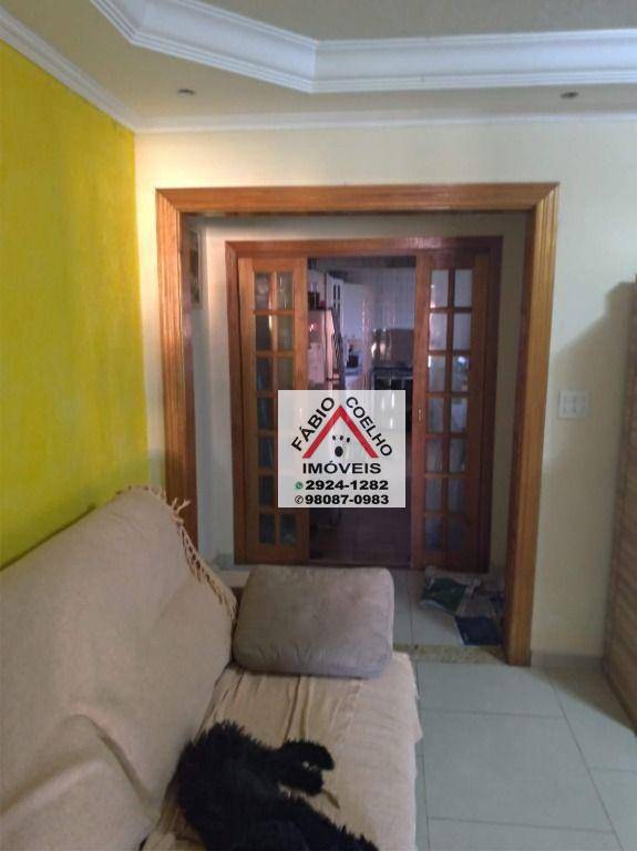 Sobrado à venda com 3 quartos, 126m² - Foto 2