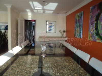 Apartamento para alugar com 3 quartos, 360m² - Foto 2