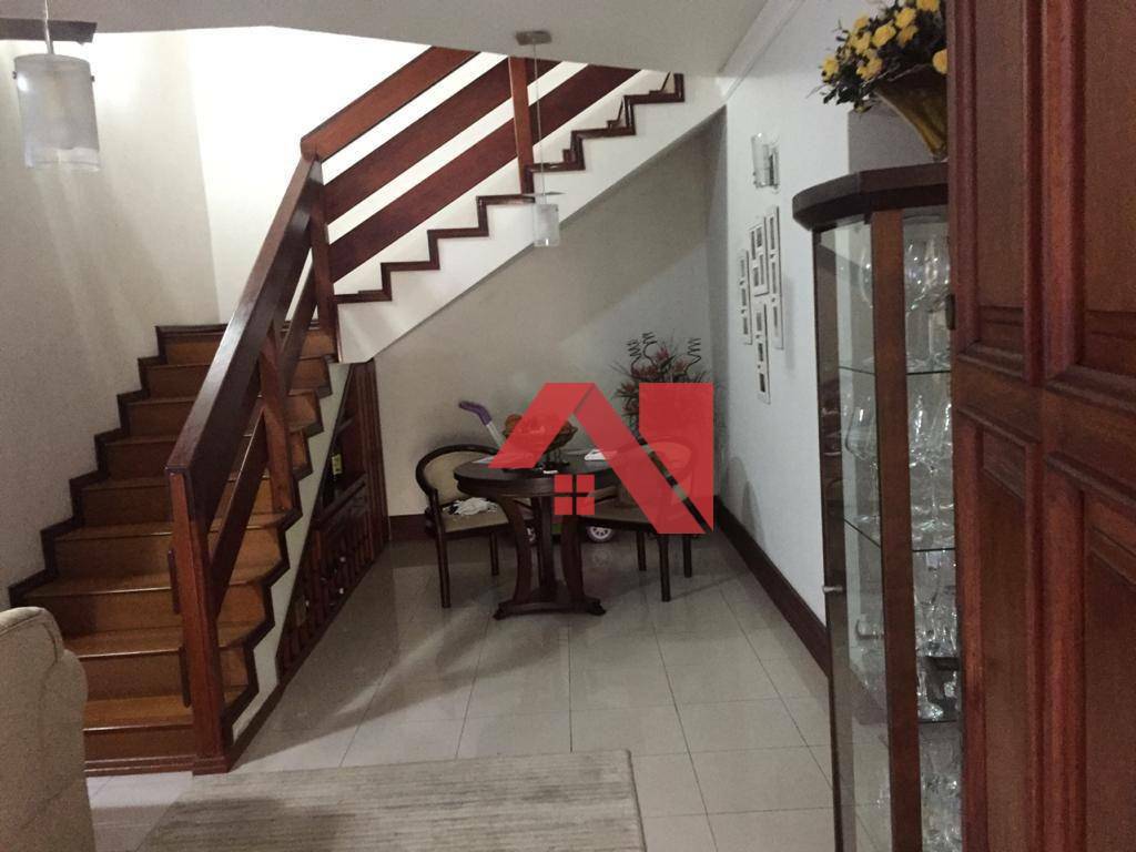 Sobrado à venda com 3 quartos, 380m² - Foto 10