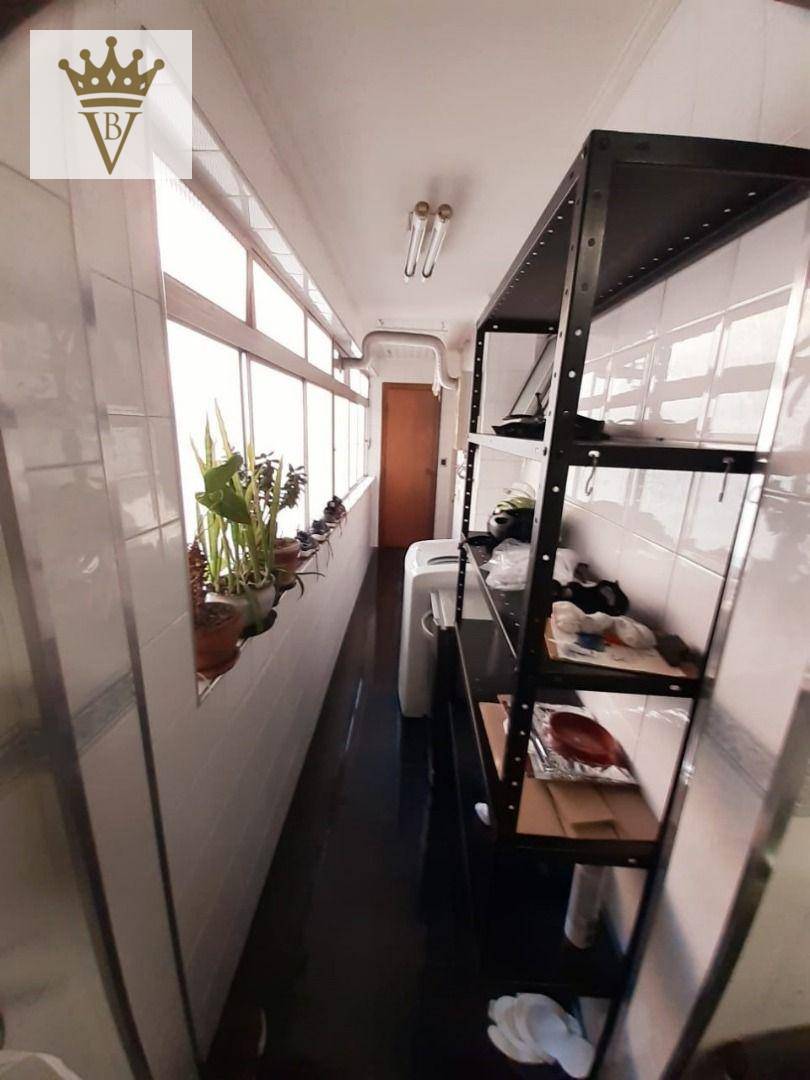 Apartamento à venda com 3 quartos, 107m² - Foto 12