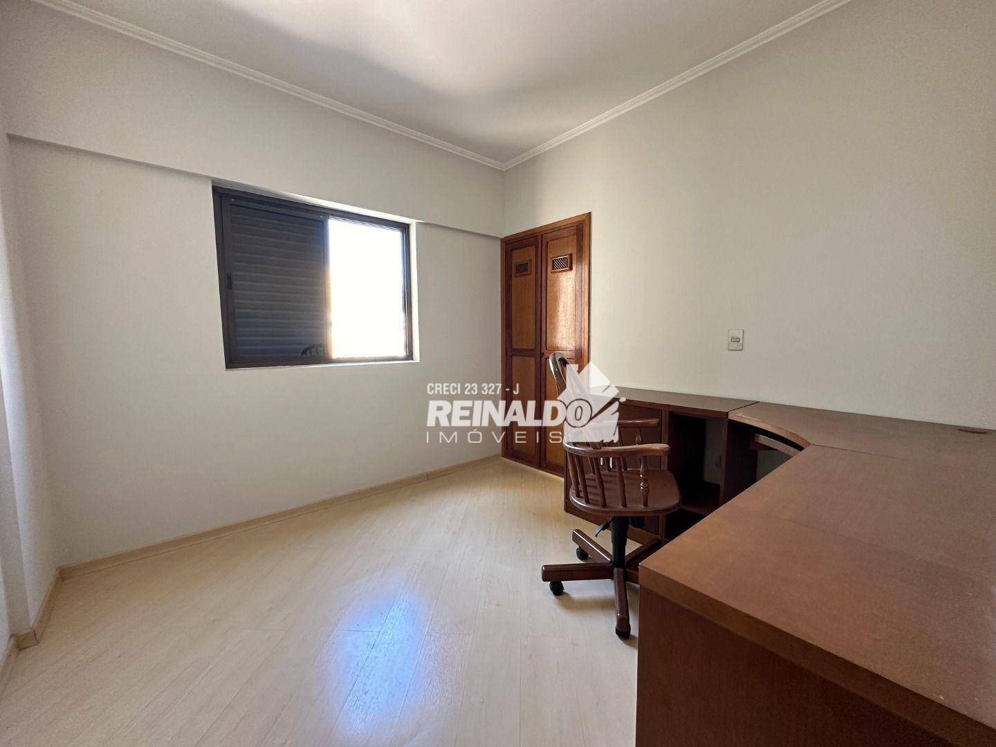 Apartamento à venda com 3 quartos, 147m² - Foto 9