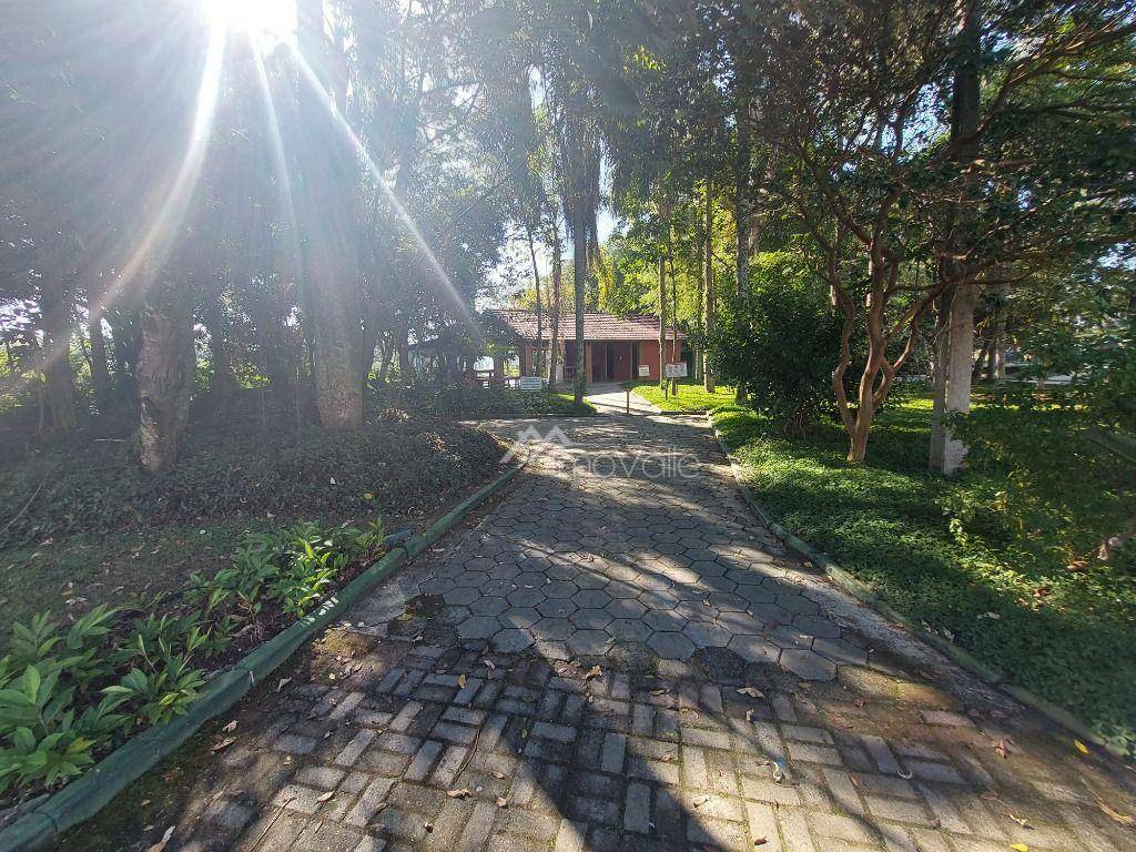 Casa de Condomínio à venda com 5 quartos, 340m² - Foto 23