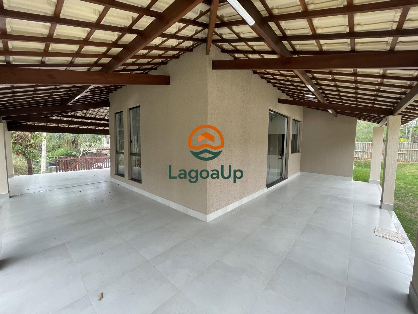 Casa de Condomínio à venda com 3 quartos, 213m² - Foto 3