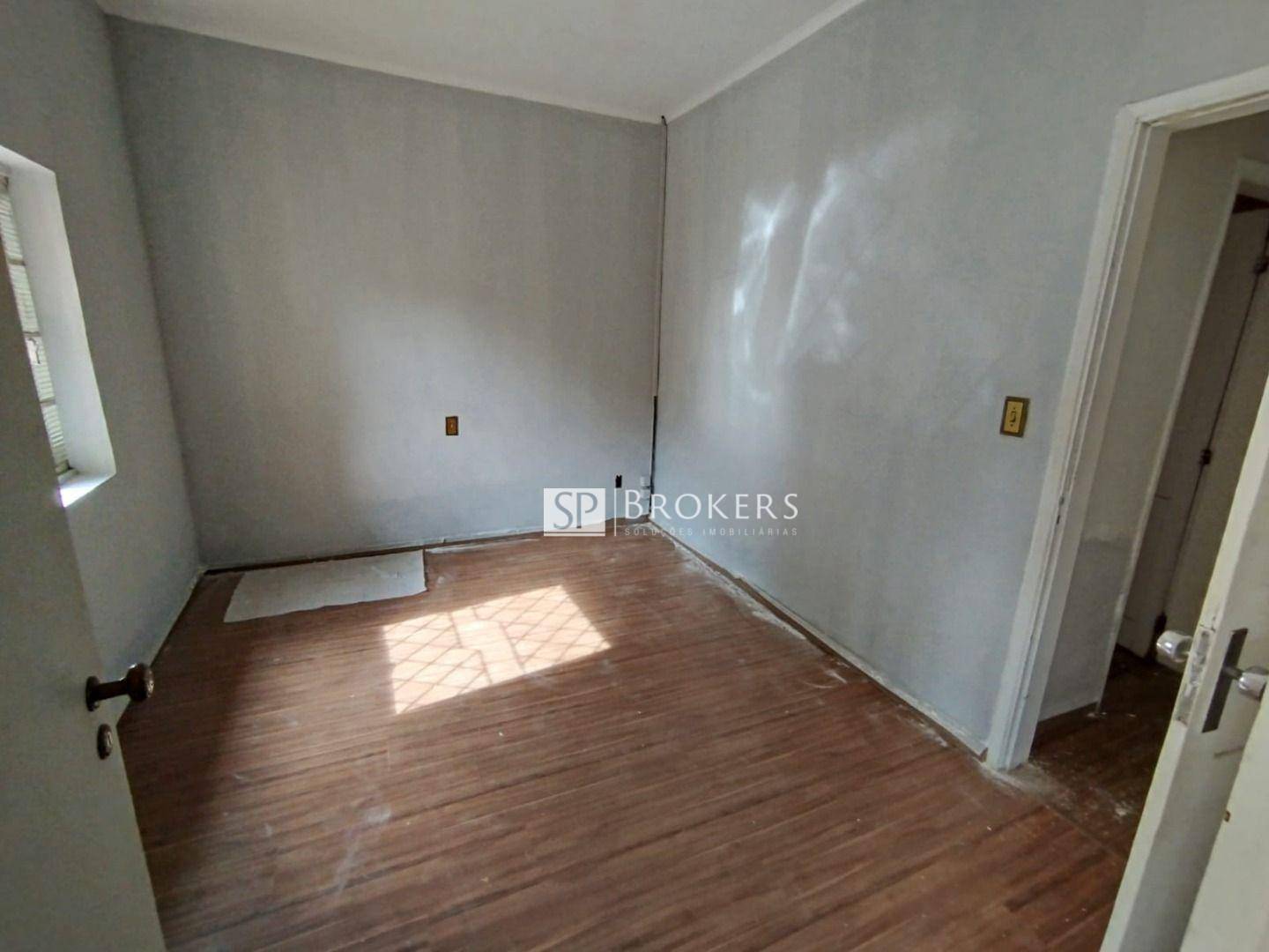 Casa para alugar com 2 quartos, 145m² - Foto 14