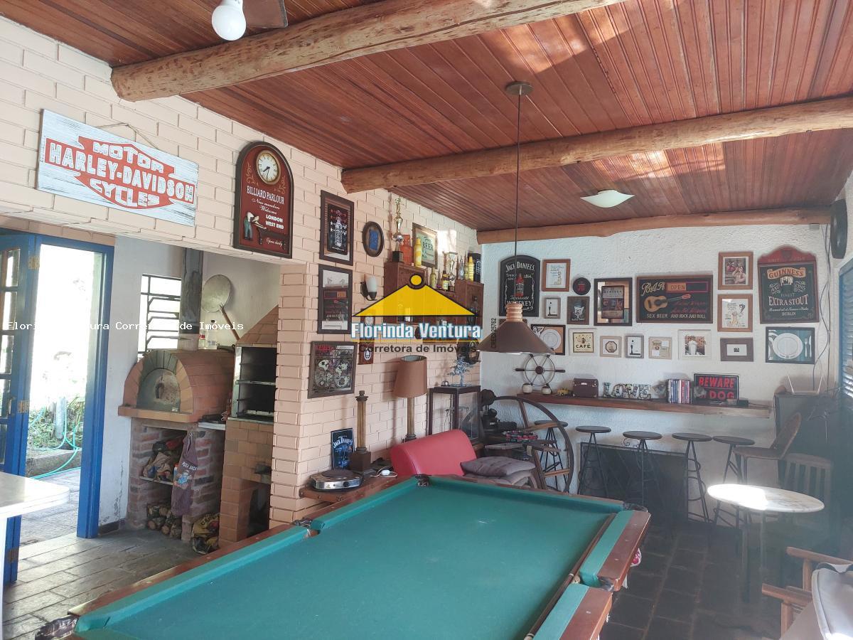 Casa de Condomínio à venda com 3 quartos, 334m² - Foto 31