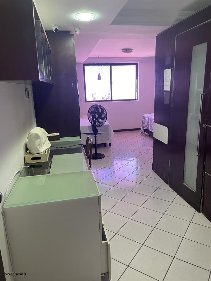 Apartamento à venda com 3 quartos, 200m² - Foto 13