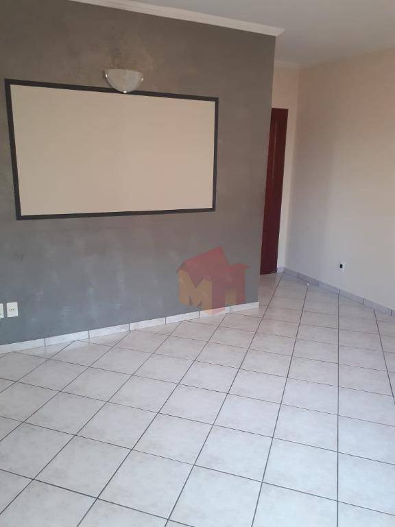 Apartamento à venda com 2 quartos, 62m² - Foto 13