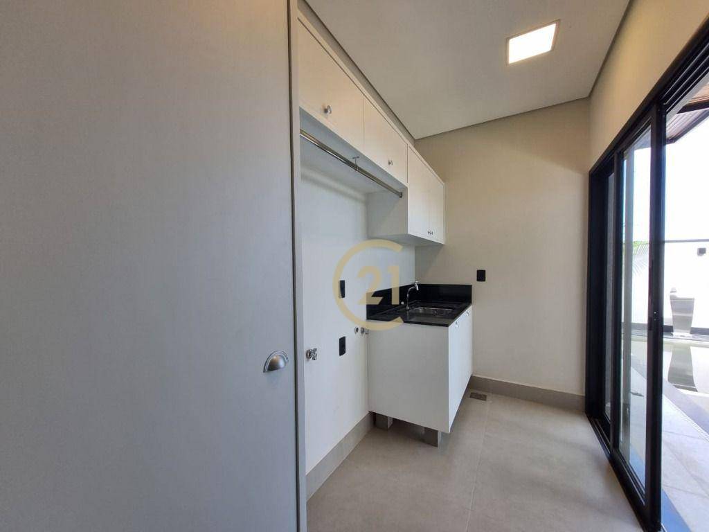 Casa de Condomínio para alugar com 3 quartos, 198m² - Foto 22