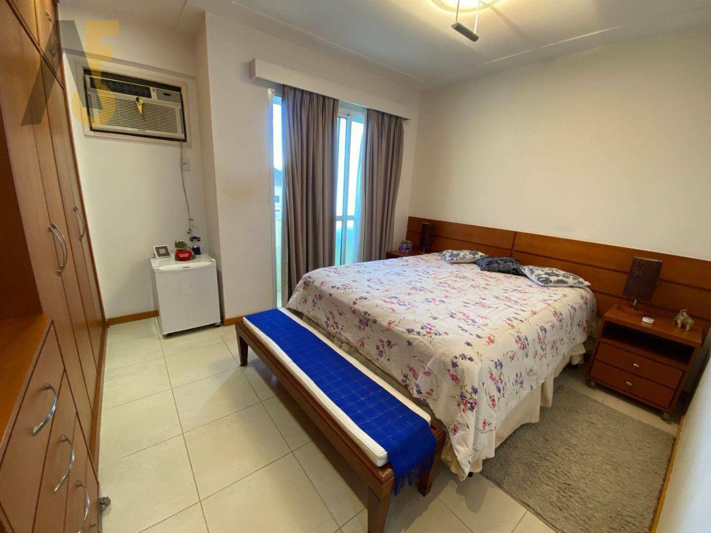 Casa à venda com 3 quartos, 179m² - Foto 16