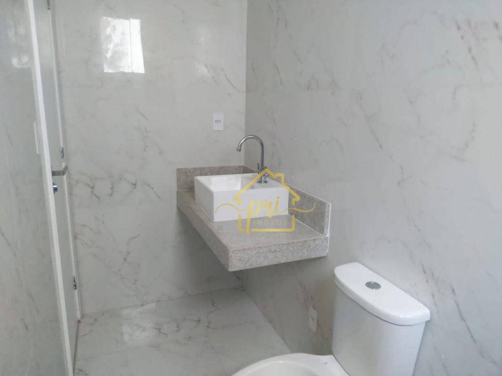 Casa à venda com 3 quartos, 270m² - Foto 8