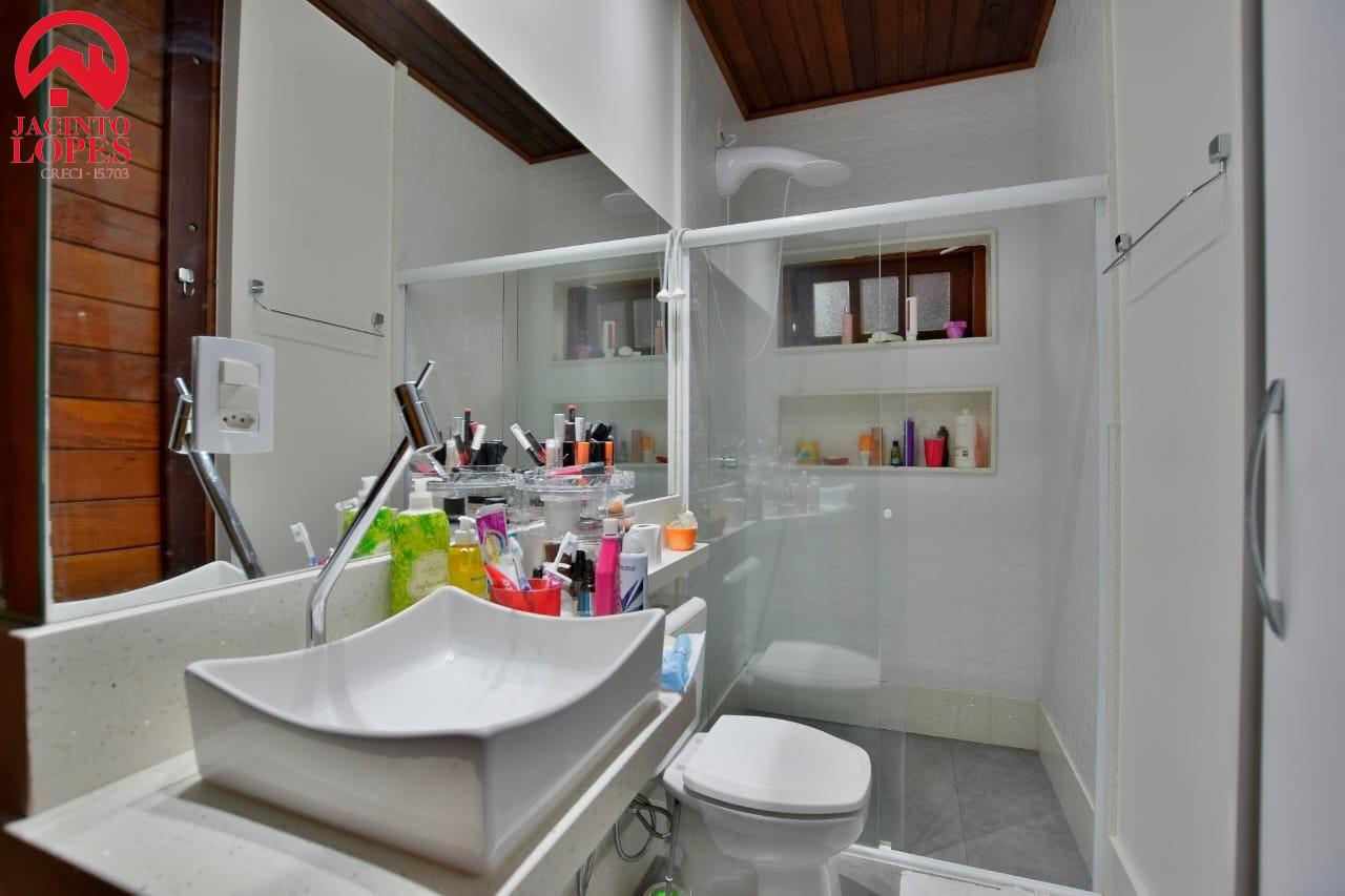 Casa de Condomínio à venda com 3 quartos, 300m² - Foto 35