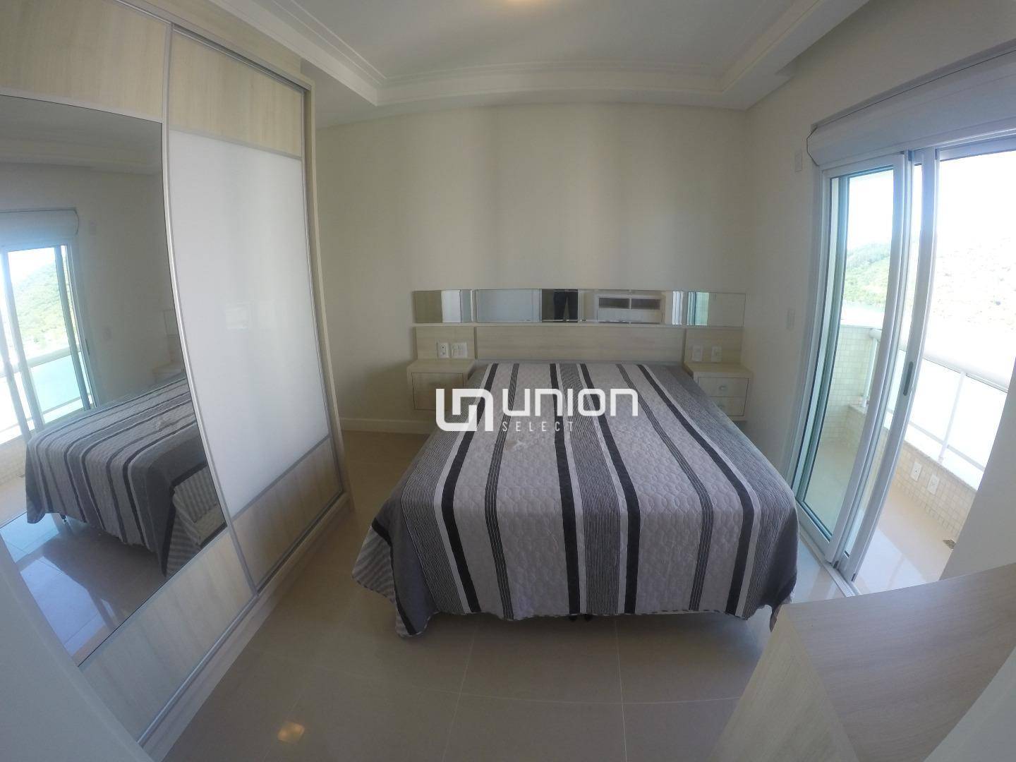 Apartamento à venda com 3 quartos, 185m² - Foto 17