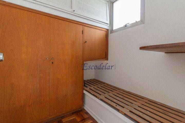 Apartamento à venda com 3 quartos, 132m² - Foto 18