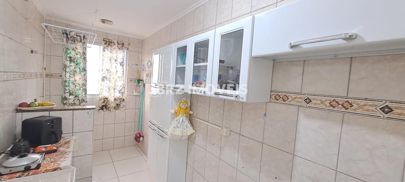 Apartamento à venda com 2 quartos, 62m² - Foto 1