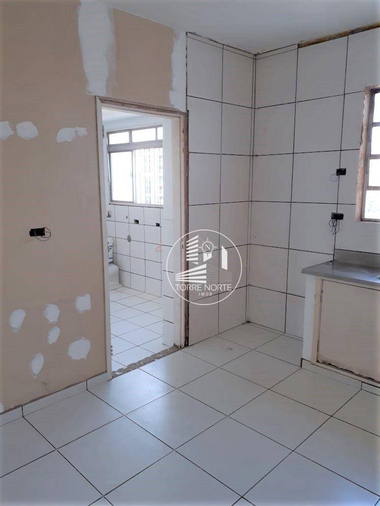 Apartamento à venda com 3 quartos, 148m² - Foto 7