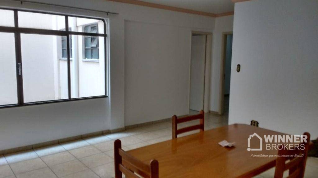 Apartamento à venda com 2 quartos, 71m² - Foto 2