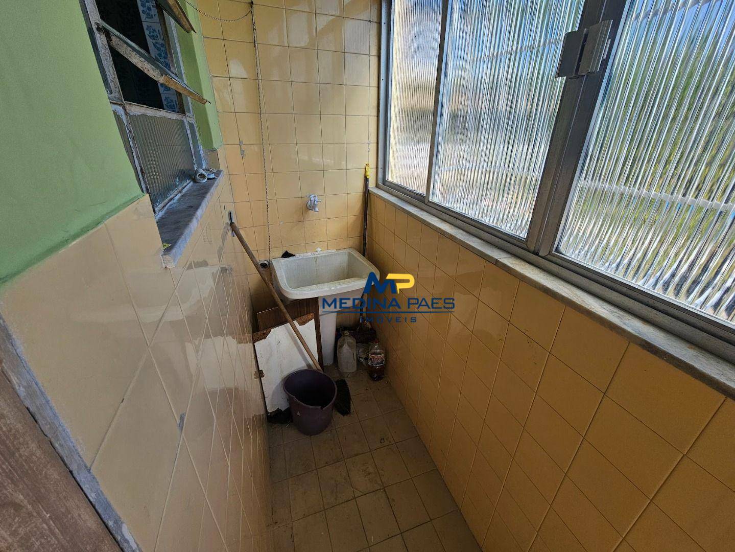 Apartamento à venda com 2 quartos, 60m² - Foto 23