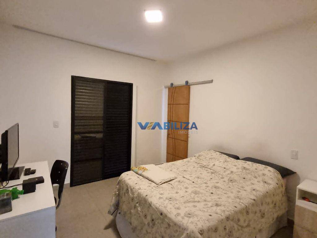 Sobrado à venda com 3 quartos, 220m² - Foto 32