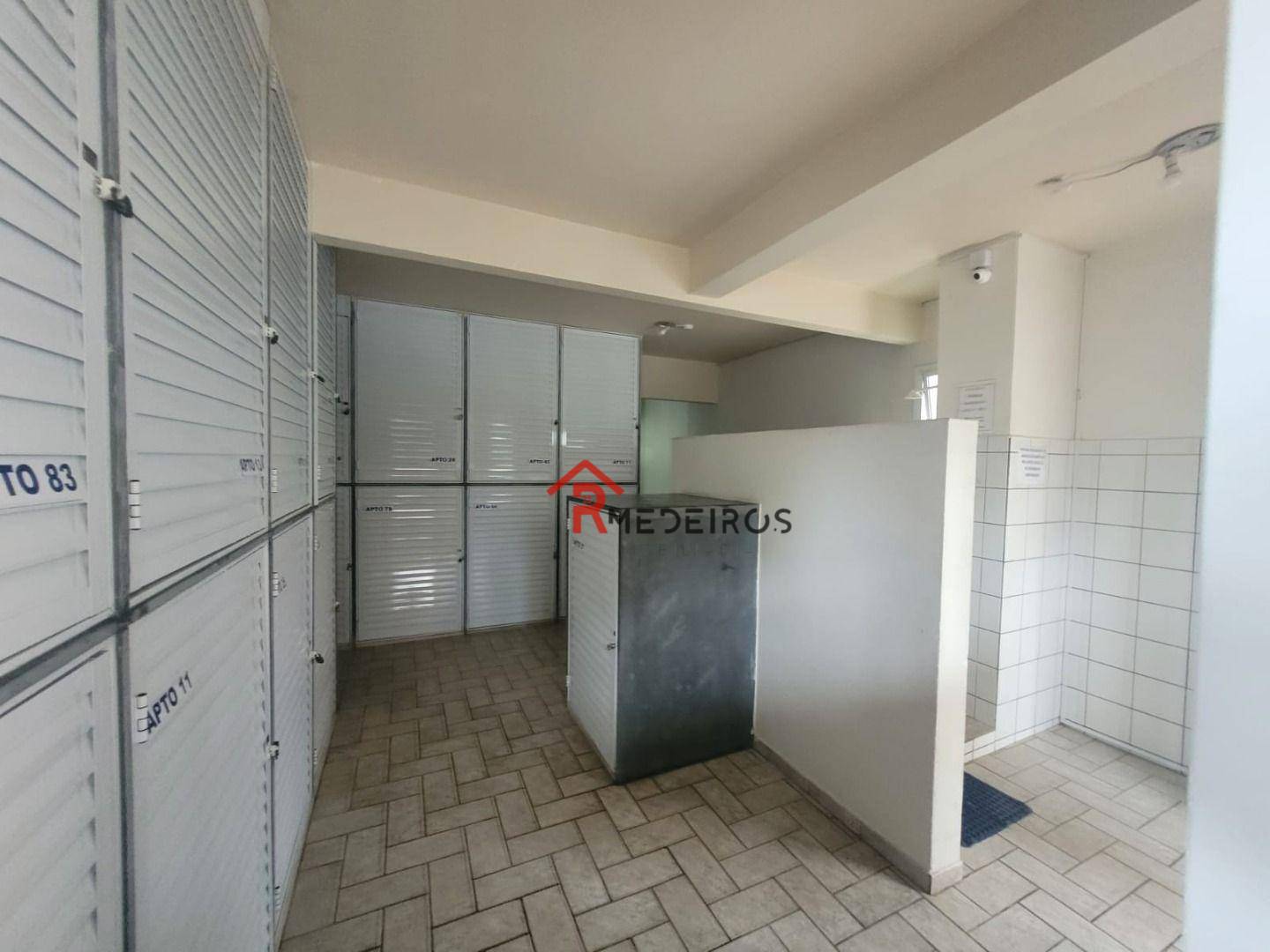 Apartamento à venda com 1 quarto, 65m² - Foto 14