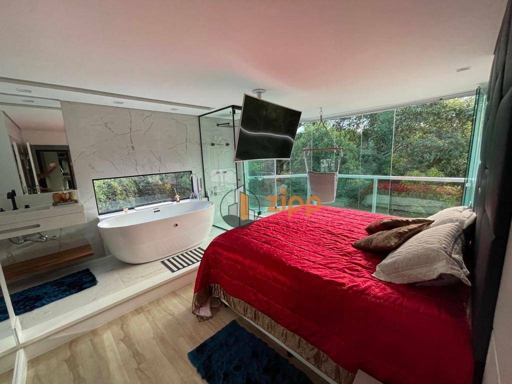 Sobrado à venda com 4 quartos, 300m² - Foto 7
