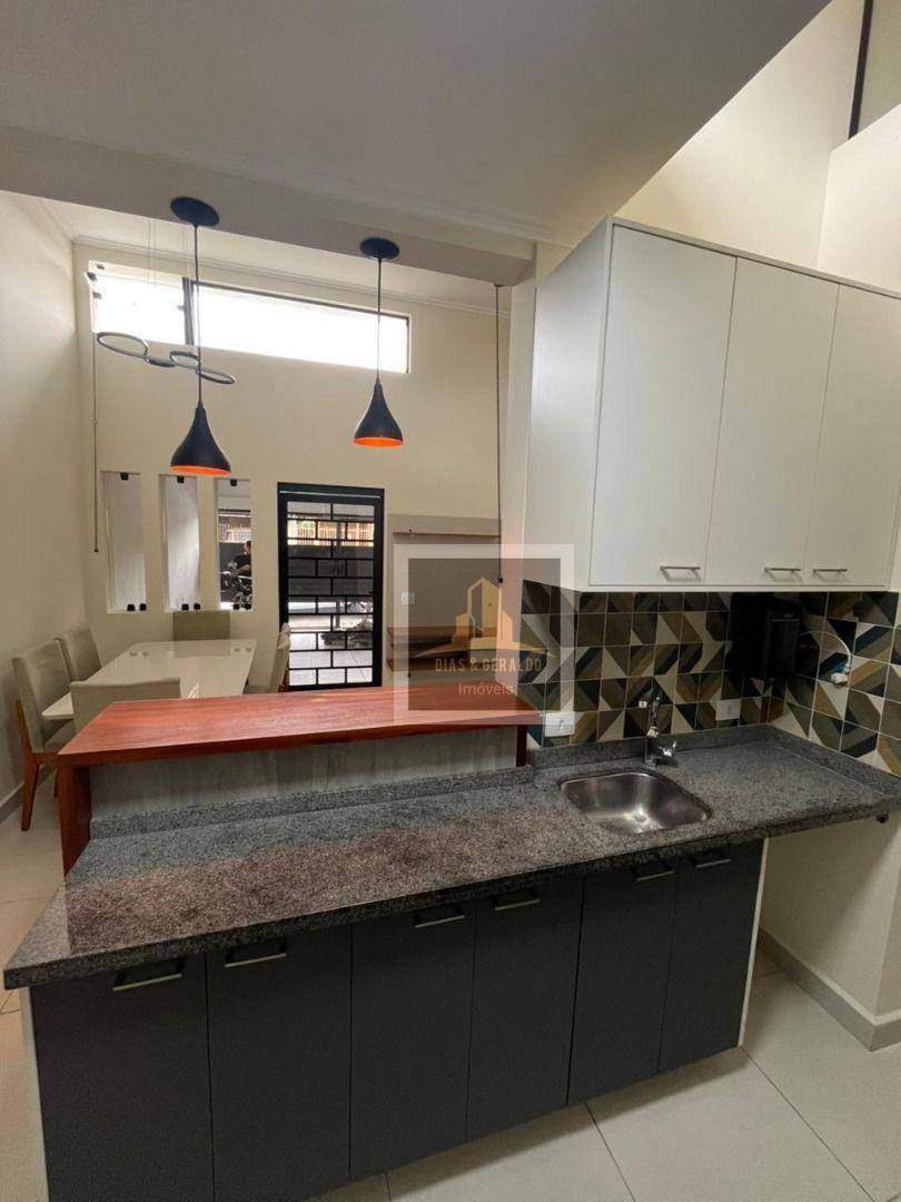 Casa, 3 quartos, 107 m² - Foto 1