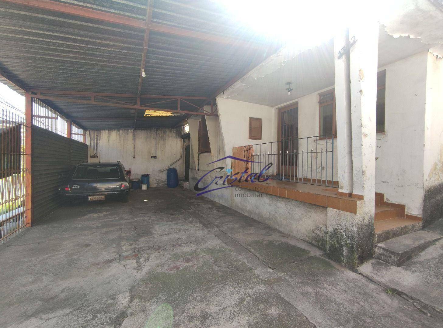 Casa à venda com 2 quartos, 220m² - Foto 5