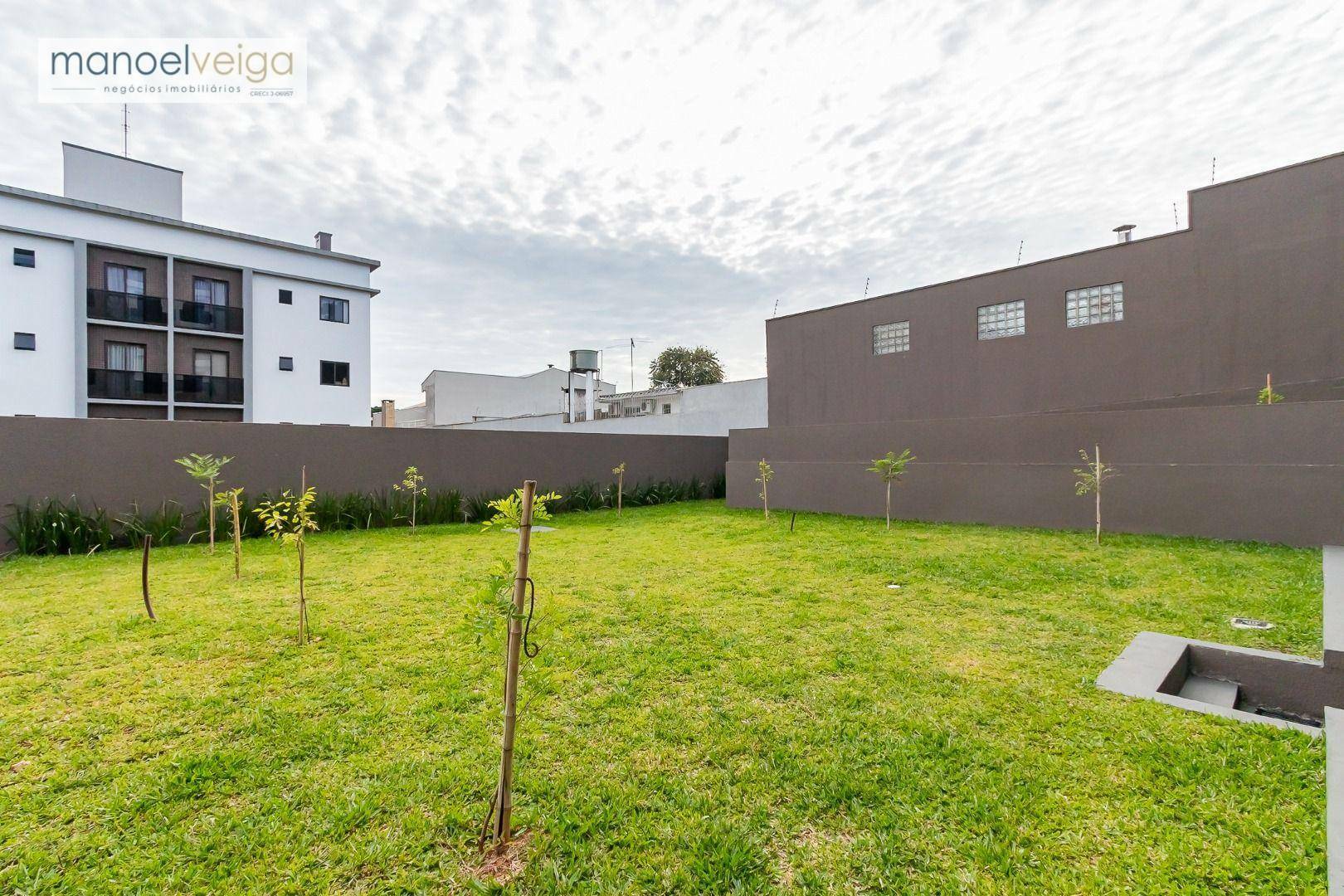 Apartamento à venda com 2 quartos, 79m² - Foto 35