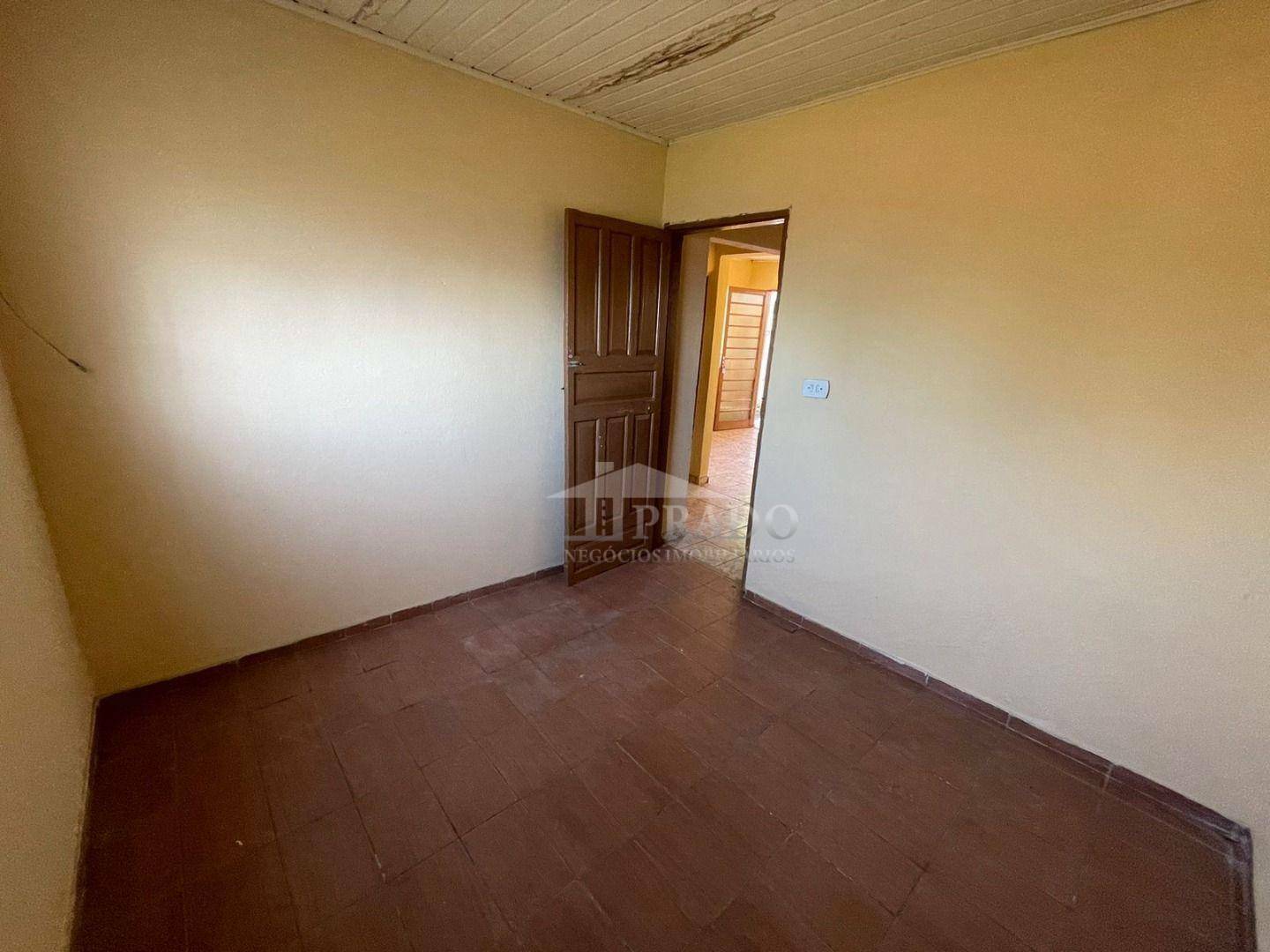 Casa à venda com 2 quartos, 130m² - Foto 11