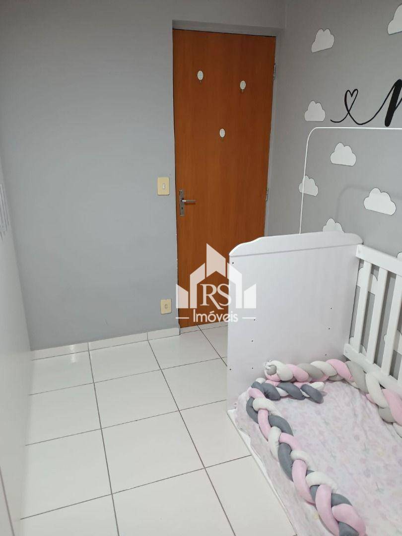 Apartamento à venda com 2 quartos, 44m² - Foto 3