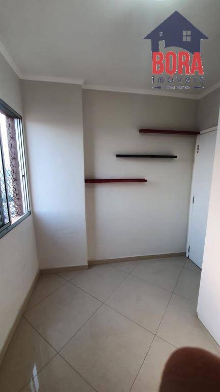 Apartamento à venda com 2 quartos, 60m² - Foto 14