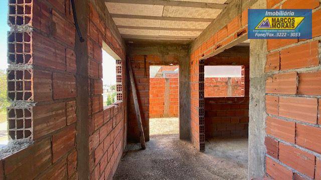 Casa de Condomínio à venda com 3 quartos, 273m² - Foto 9