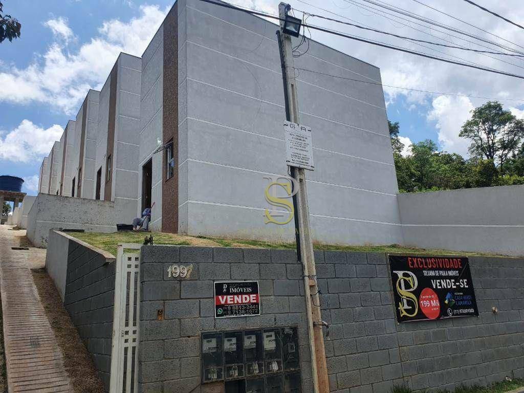 Casa à venda com 2 quartos, 69m² - Foto 2