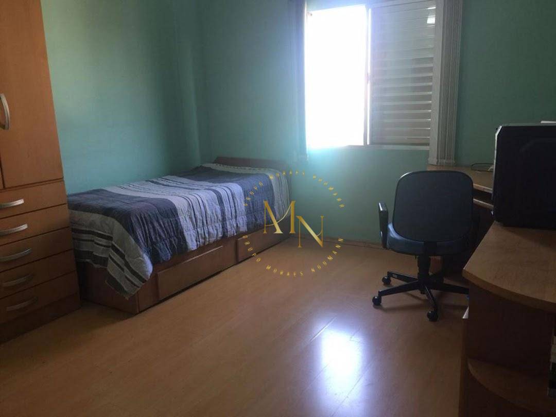 Sobrado à venda com 3 quartos, 200m² - Foto 11