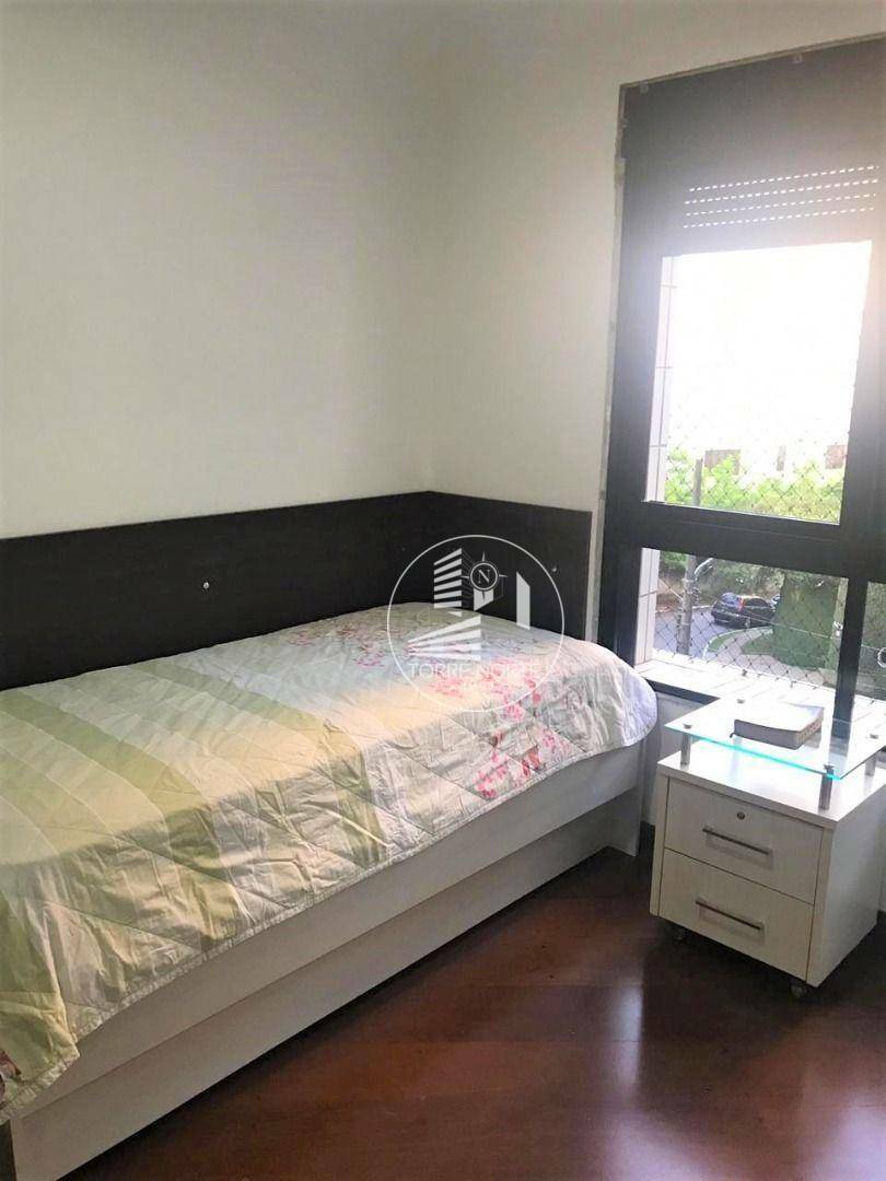 Apartamento à venda com 5 quartos, 230m² - Foto 7