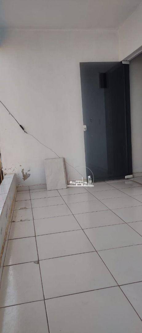 Sobrado à venda com 2 quartos, 170m² - Foto 9