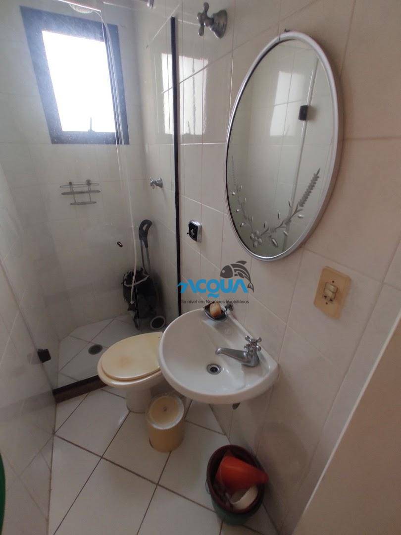 Apartamento à venda com 3 quartos, 160m² - Foto 12